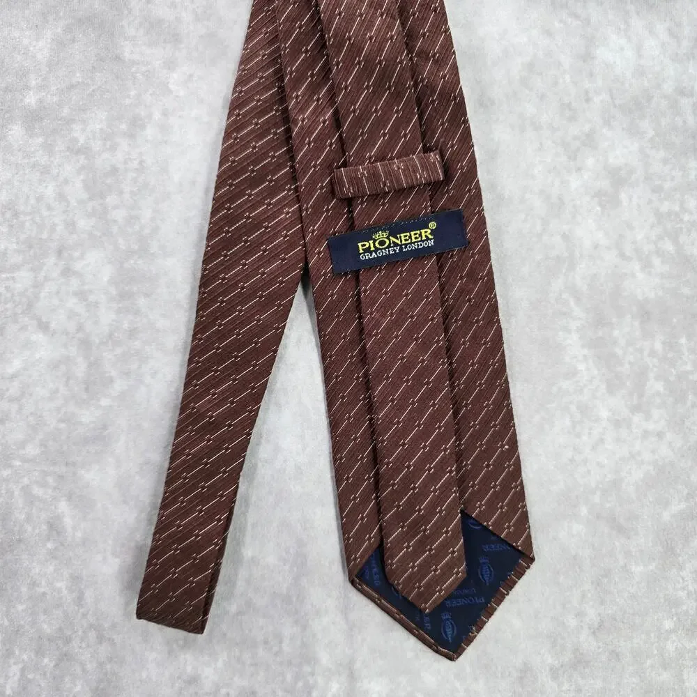 Gragney London brand pioneer